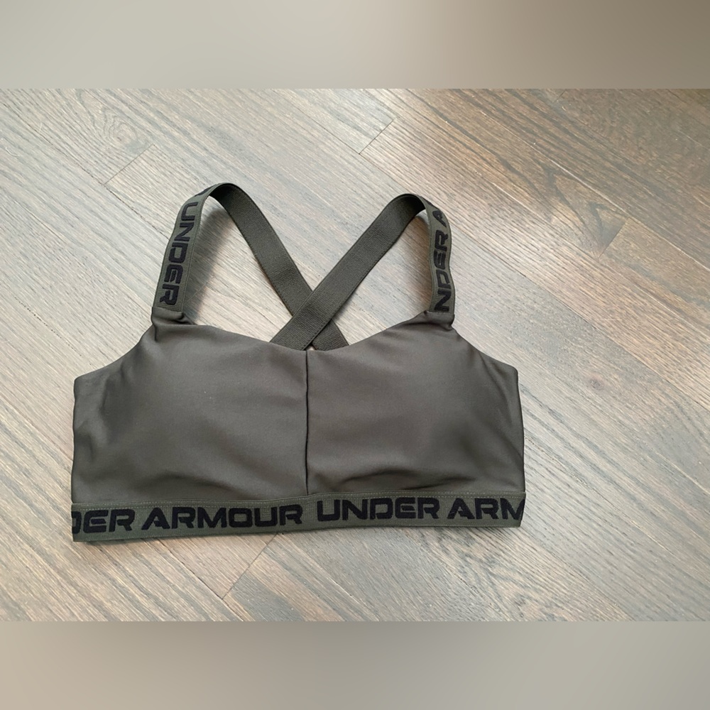 Elevate Your Workout with Olive Green Under Armour Padded Sports Bra!